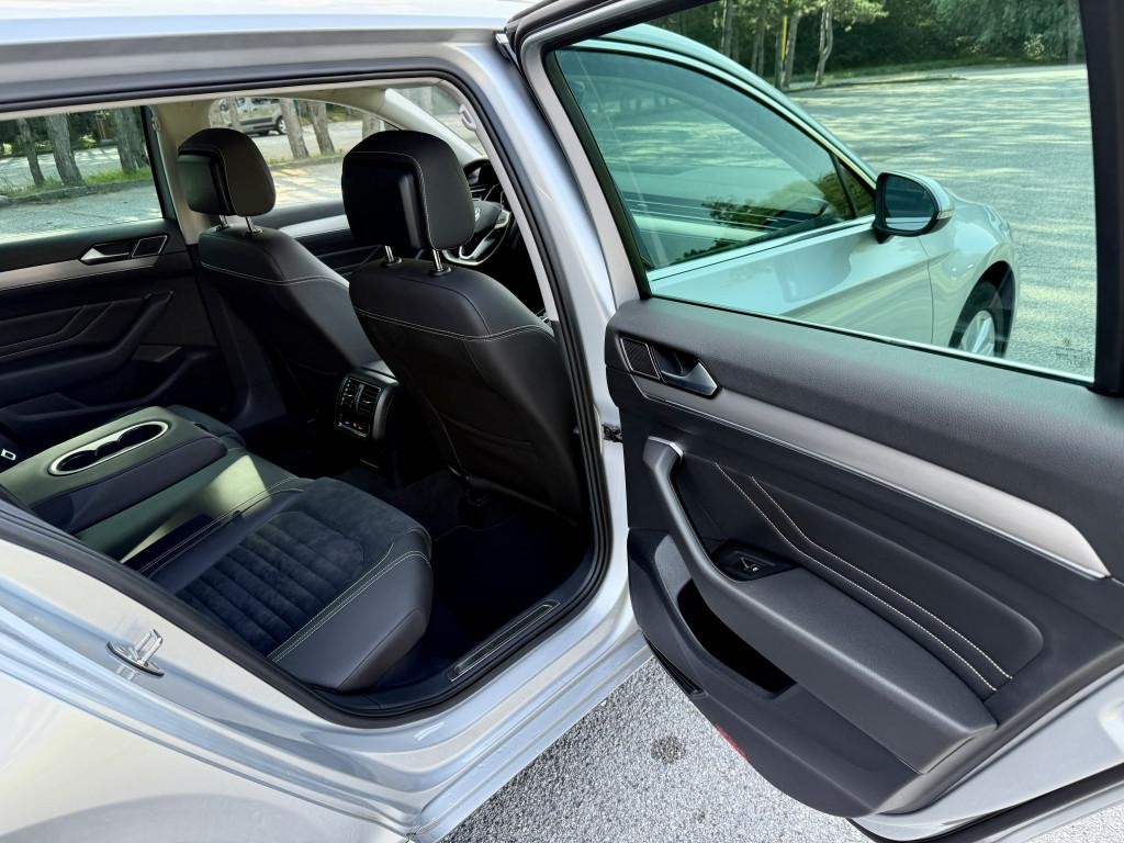 Volkswagen Passat Variant 2.0TDI DSG ELEGANCE FACELIFT 2021