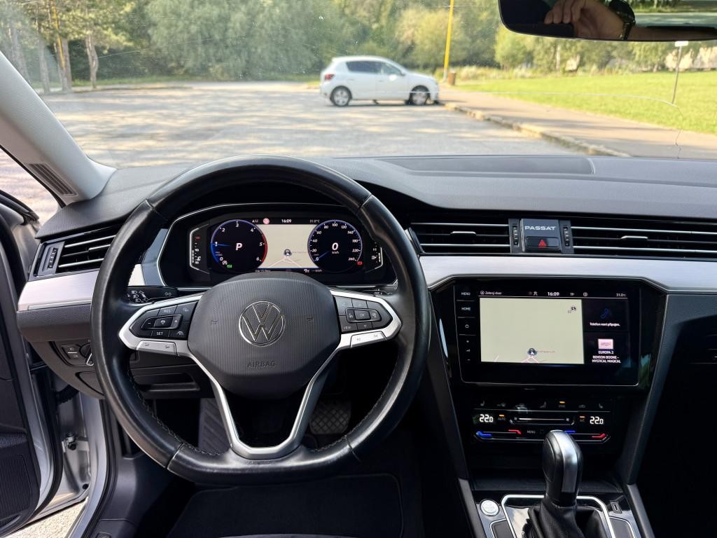 Volkswagen Passat Variant 2.0TDI DSG ELEGANCE FACELIFT 2021