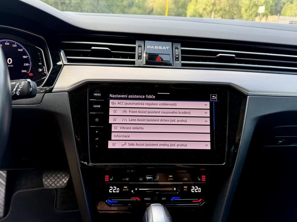 Volkswagen Passat Variant 2.0TDI DSG ELEGANCE FACELIFT 2021