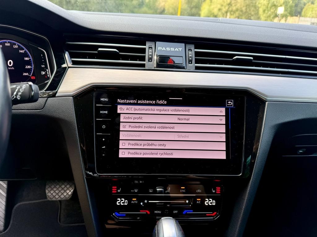 Volkswagen Passat Variant 2.0TDI DSG ELEGANCE FACELIFT 2021