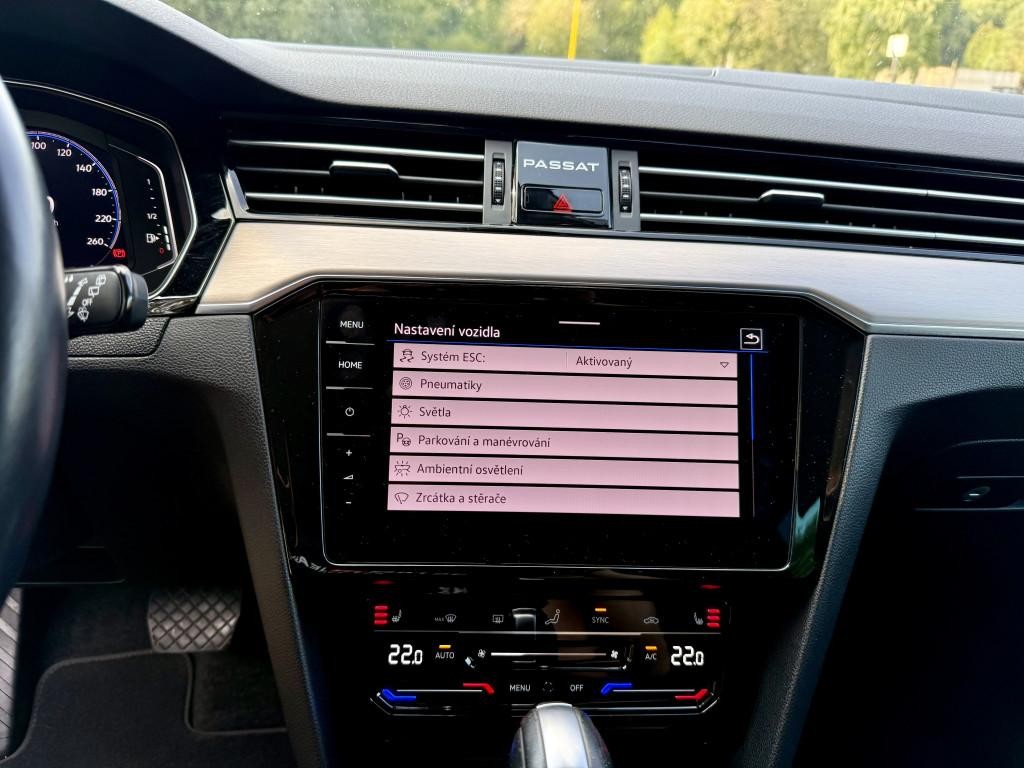 Volkswagen Passat Variant 2.0TDI DSG ELEGANCE FACELIFT 2021