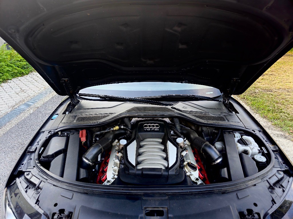 Audi A8 Limuzína 273kw Automat