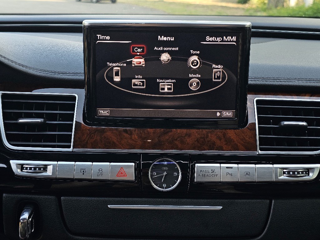 Audi A8 Limuzína 273kw Automat