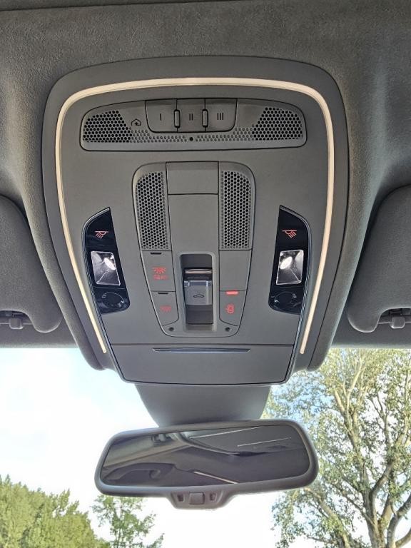 Audi A8 Limuzína 273kw Automat