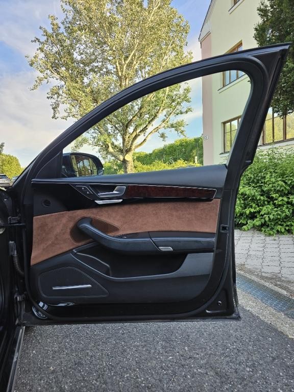 Audi A8 Limuzína 273kw Automat