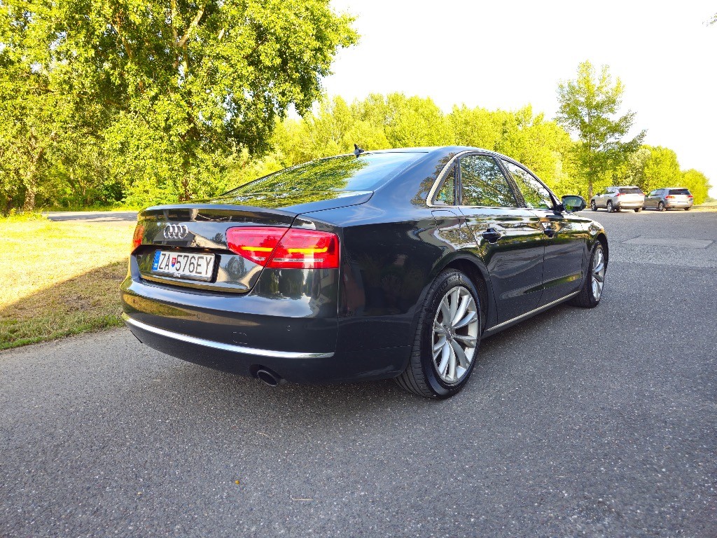 Audi A8 Limuzína 273kw Automat