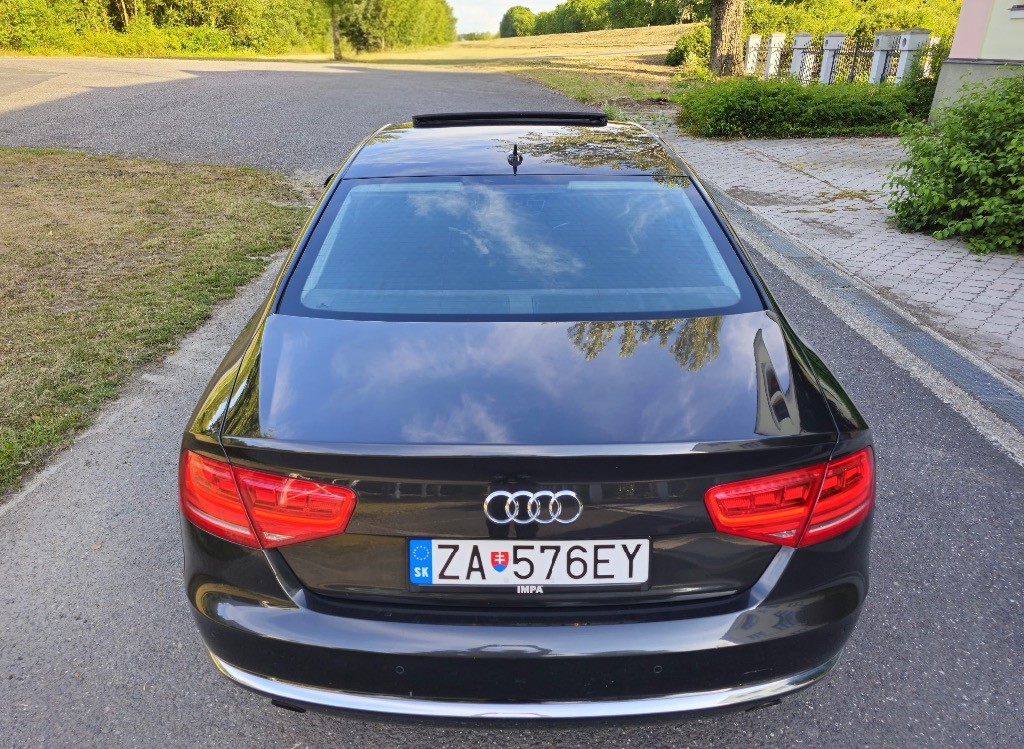 Audi A8 Limuzína 273kw Automat