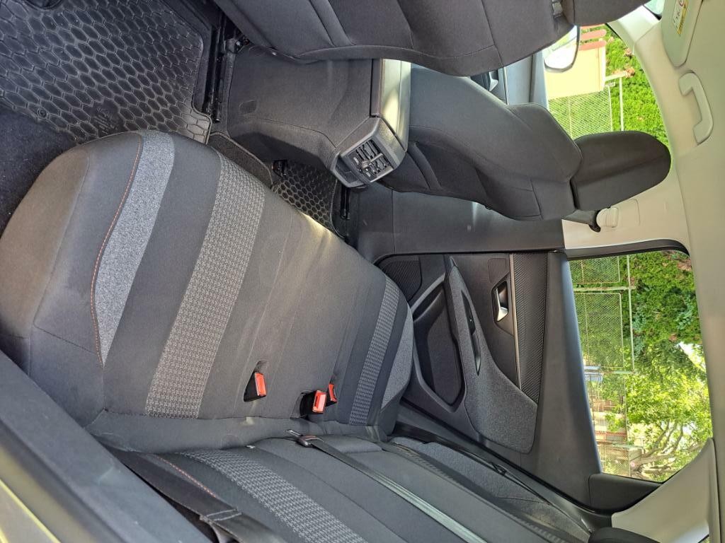 Peugeot 3008 1.6 BlueHDi 120 S&S Active EAT6