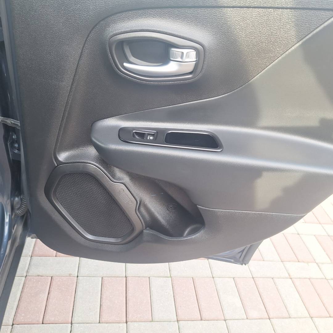Jeep Renegade 1.0 GSE Night Eagle
