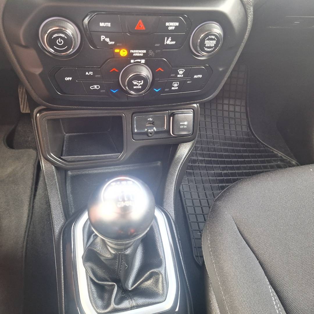 Jeep Renegade 1.0 GSE Night Eagle