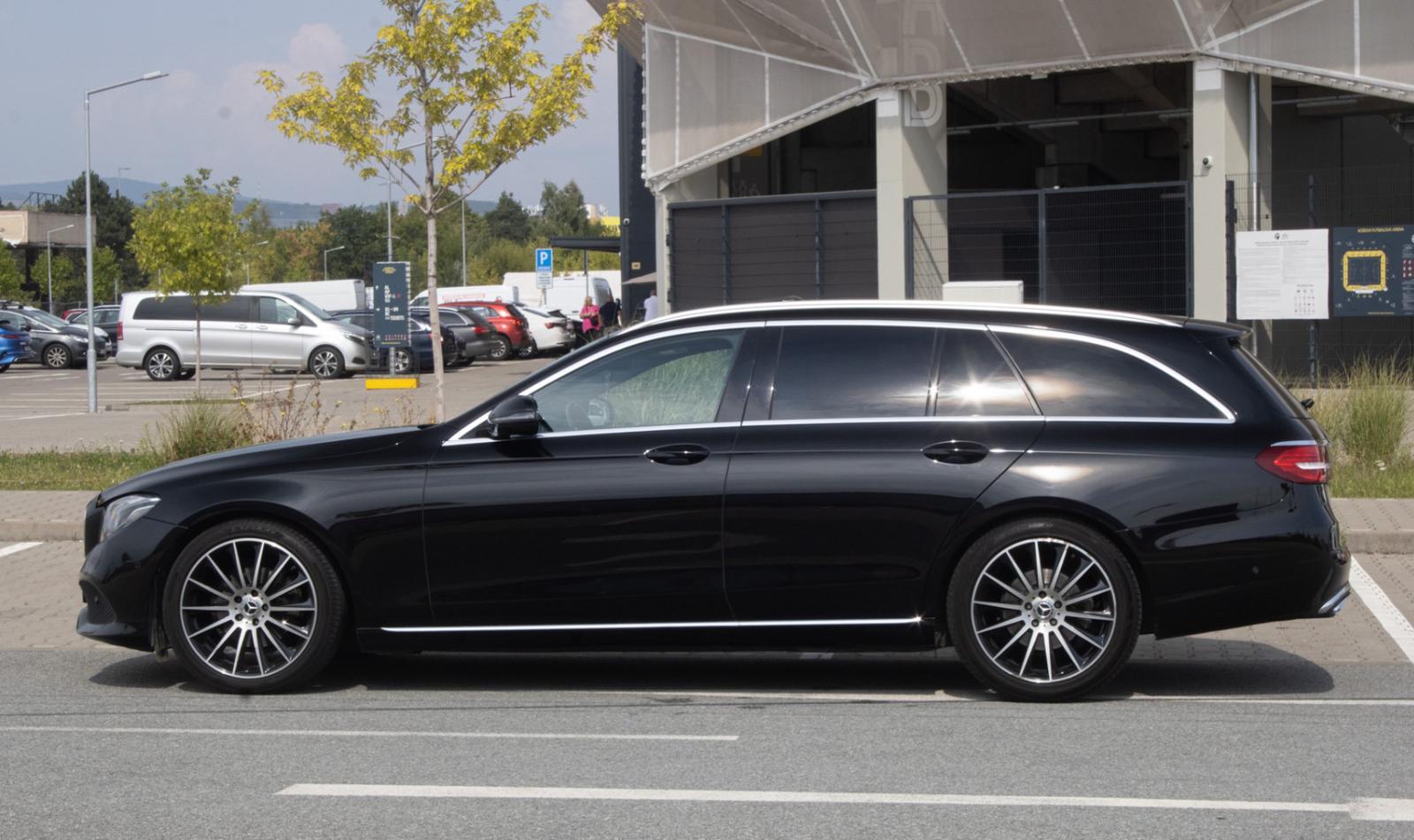 Mercedes-Benz E trieda Kombi 200 d A/T
