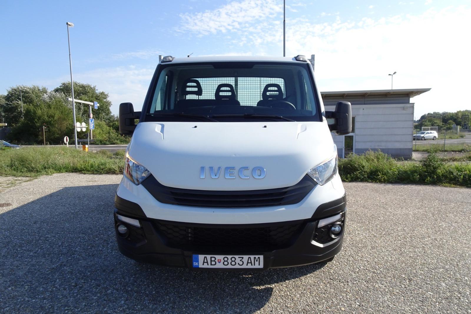 Iveco Daily 35C14 trojstranny sklapač