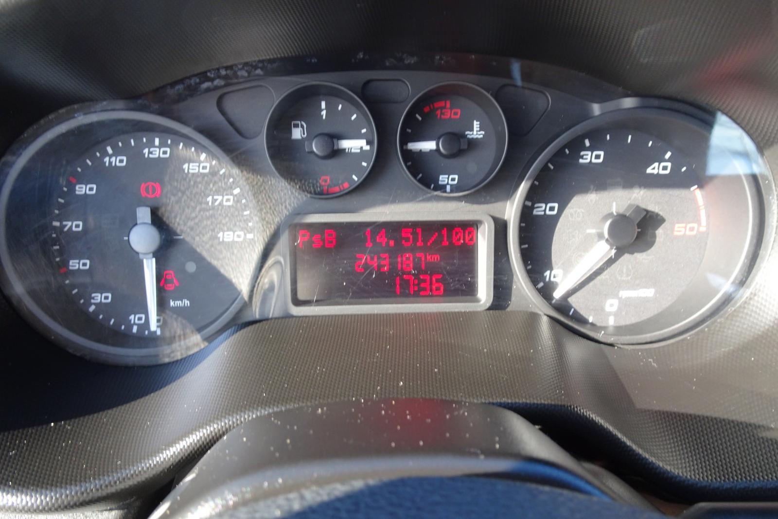 Iveco Daily 35C14 trojstranny sklapač