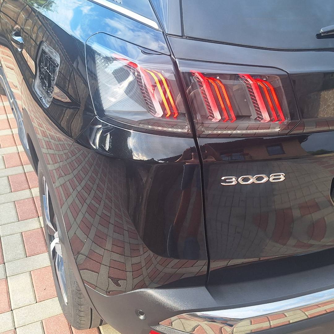 Peugeot 3008 1.6 Hybrid 300k GT A/T