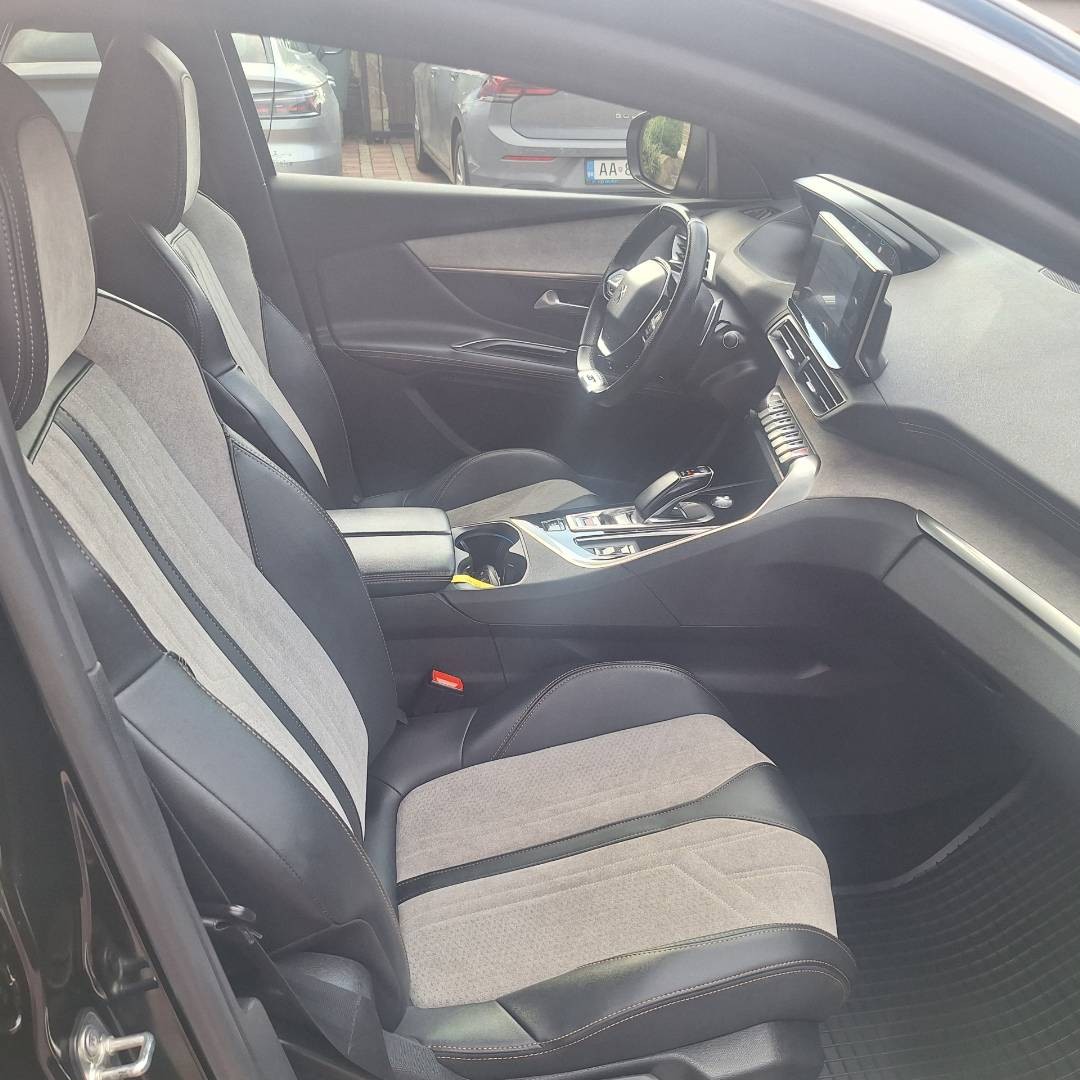 Peugeot 3008 1.6 Hybrid 300k GT A/T