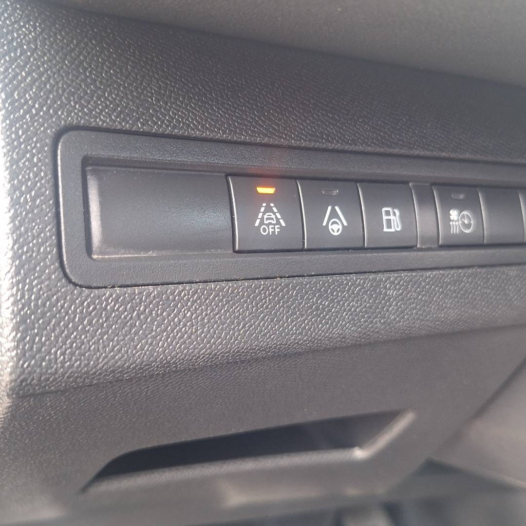 Peugeot 3008 1.6 Hybrid 300k GT A/T