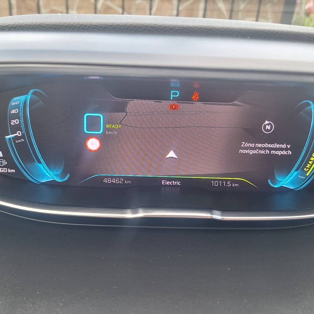 Peugeot 3008 1.6 Hybrid 300k GT A/T