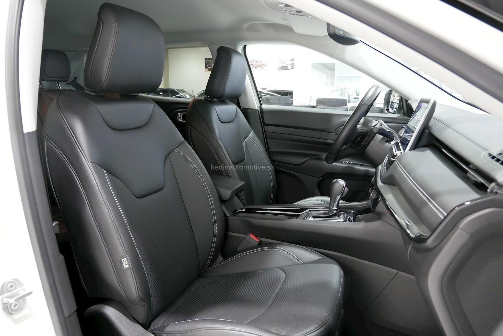 JEEP Compass 1.3 A6 4x4 Plug