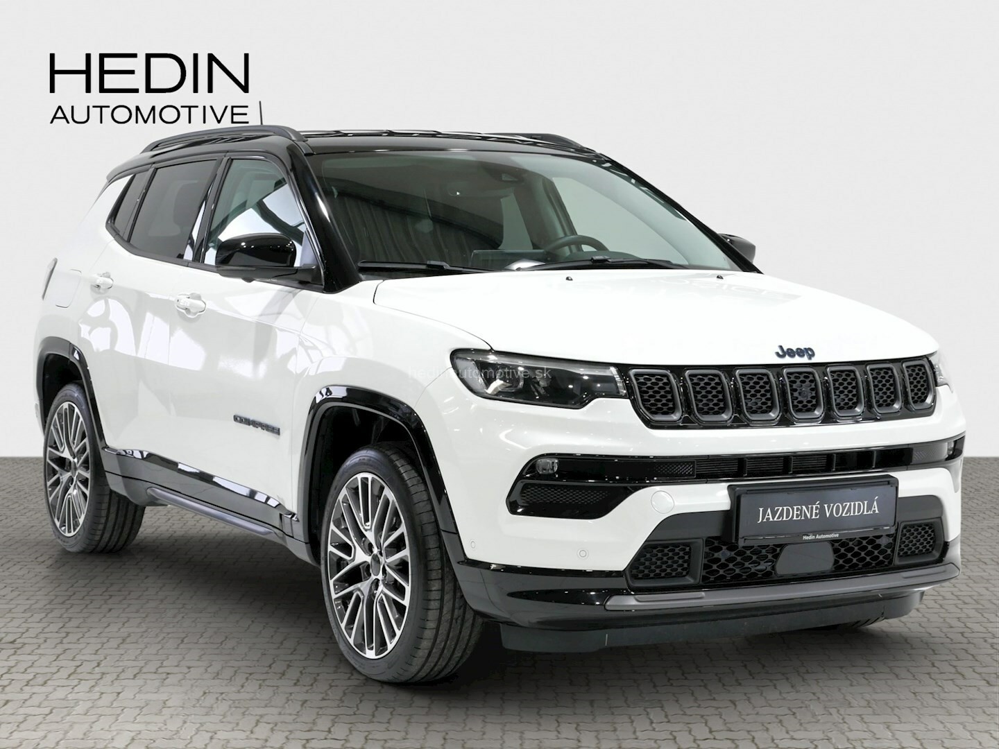 JEEP Compass 1.3 A6 4x4 Plug