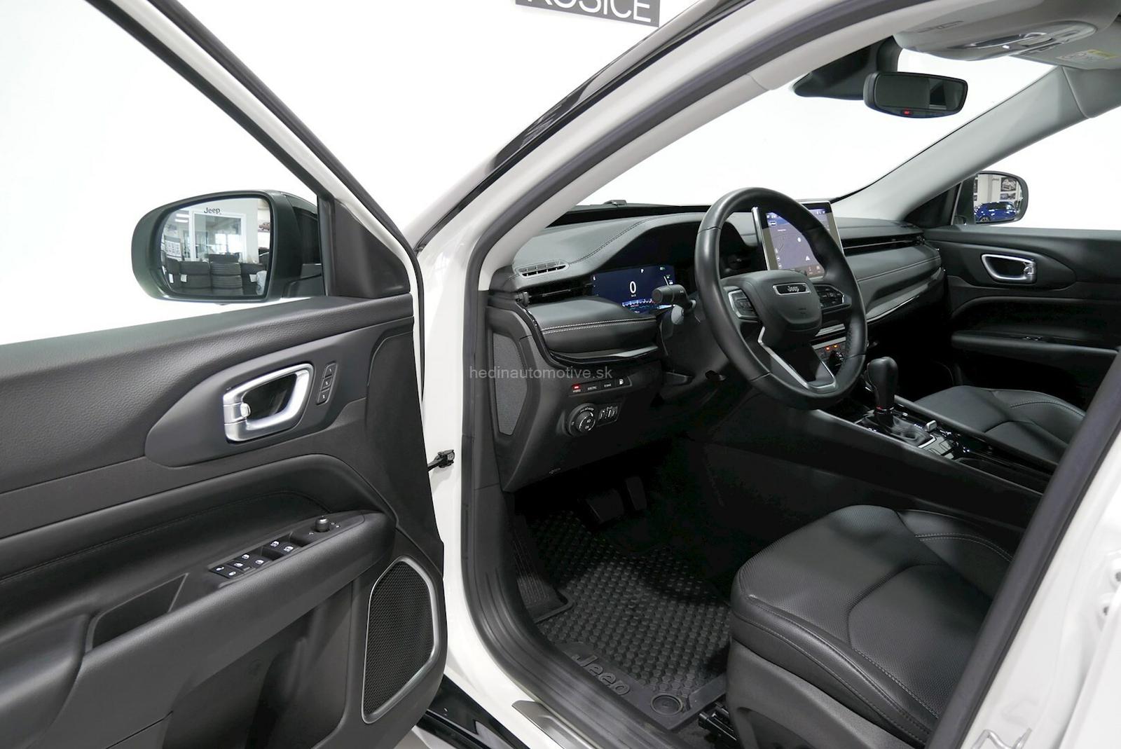 JEEP Compass 1.3 A6 4x4 Plug