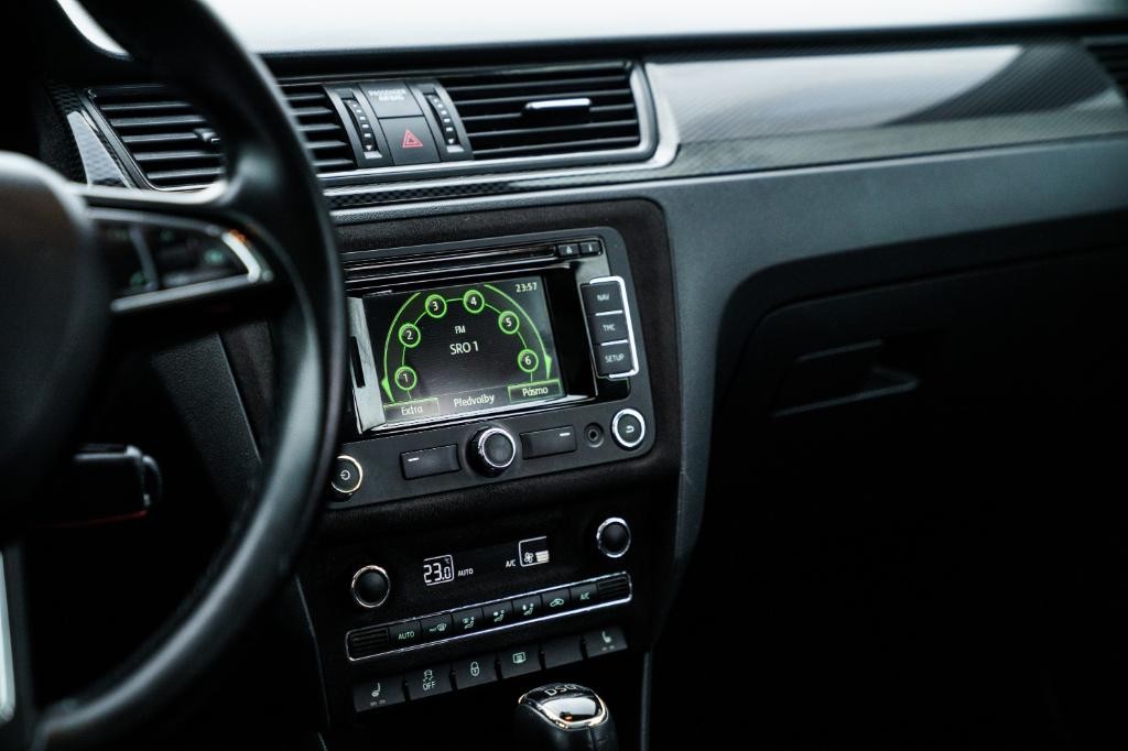 Škoda Rapid Spaceback SB 1.6 TDI 115k Monte Carlo