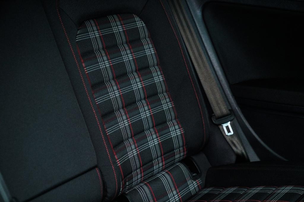 Volkswagen Golf 2.0 TSI BMT GTI "Performance" DSG EU6