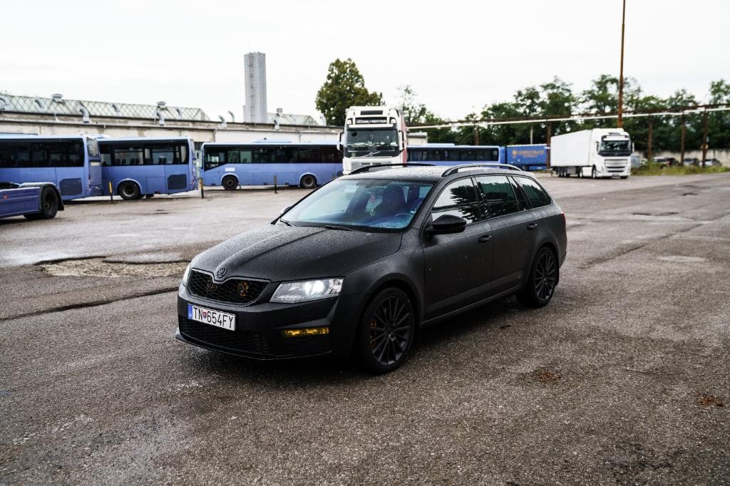 Škoda Octavia Combi 2.0 TDI DPF RS 4x4 DSG