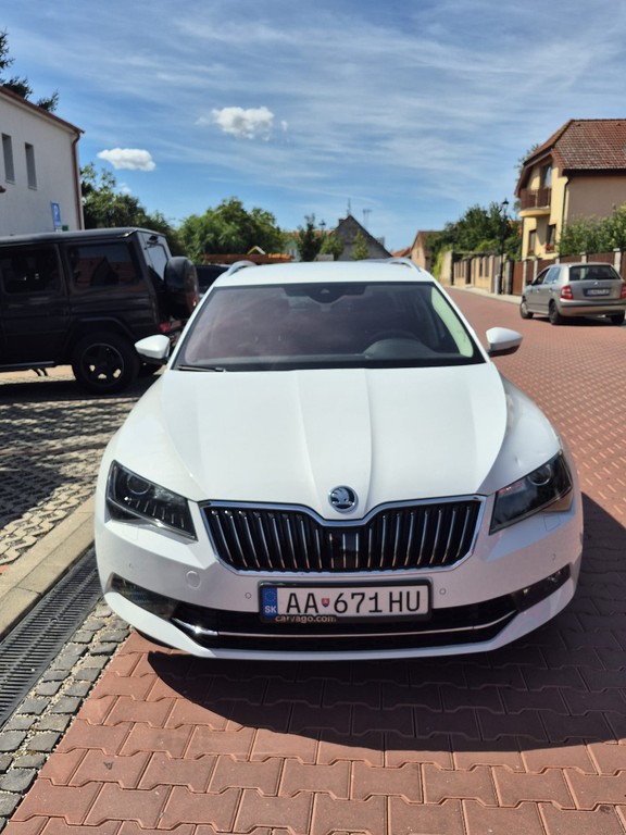 Škoda Superb Combi 2.0 TSI 4x4 L&K DSG