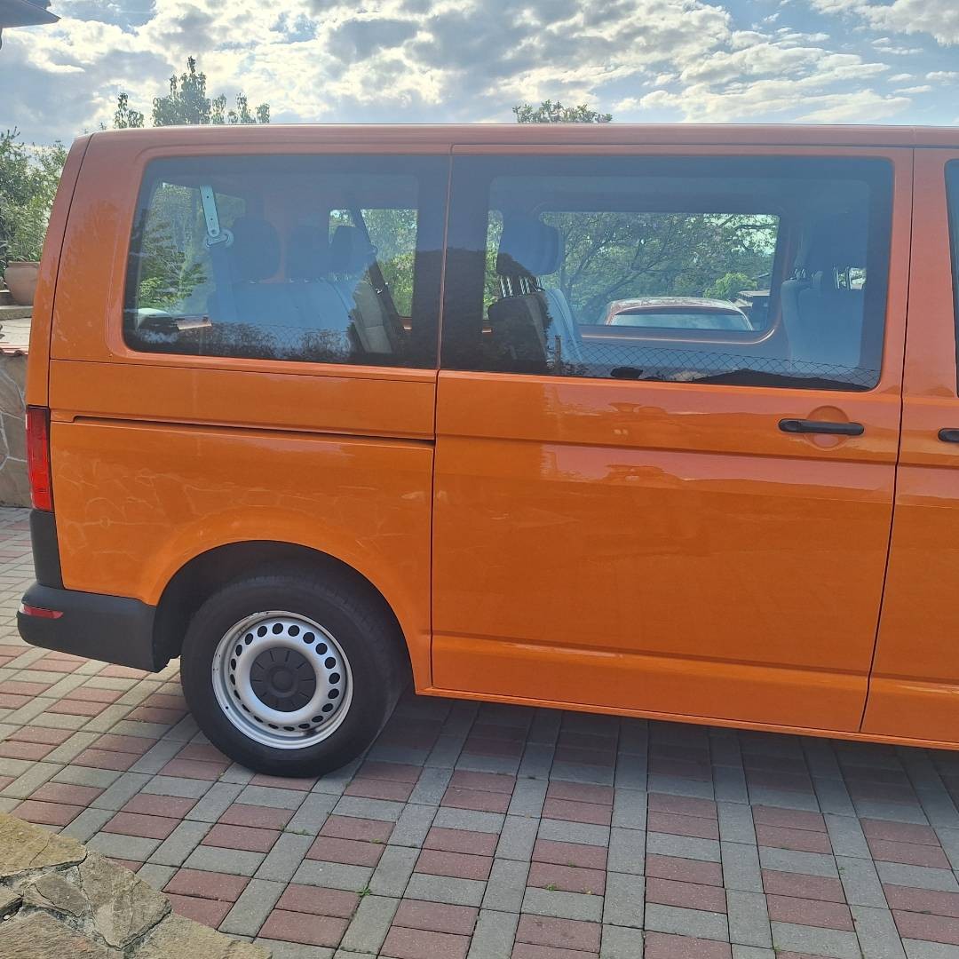 Volkswagen T6 Kombi 2.0 TDI 150k BMT LR 4MOTION 9-Miestné