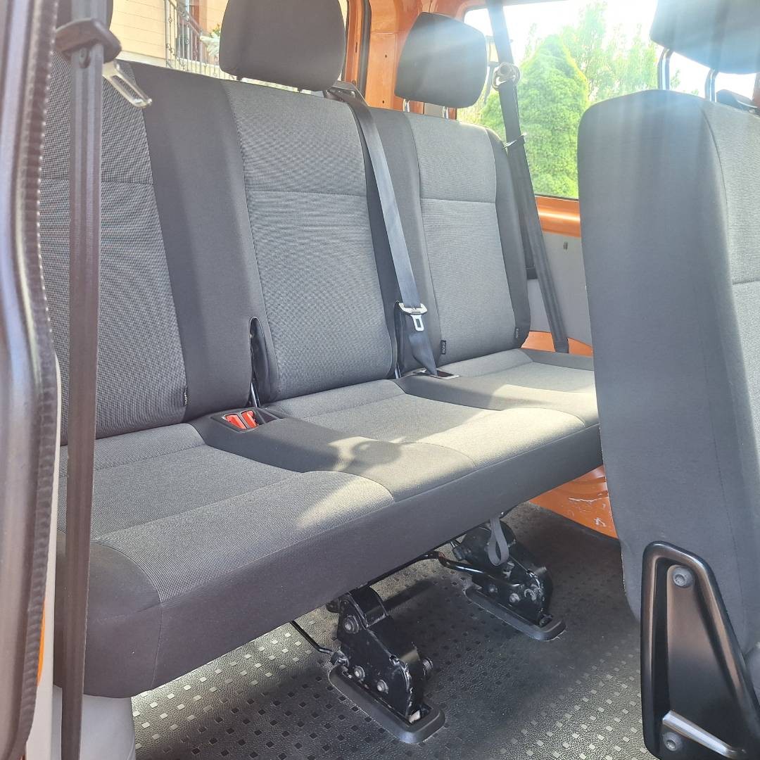 Volkswagen T6 Kombi 2.0 TDI 150k BMT LR 4MOTION 9-Miestné