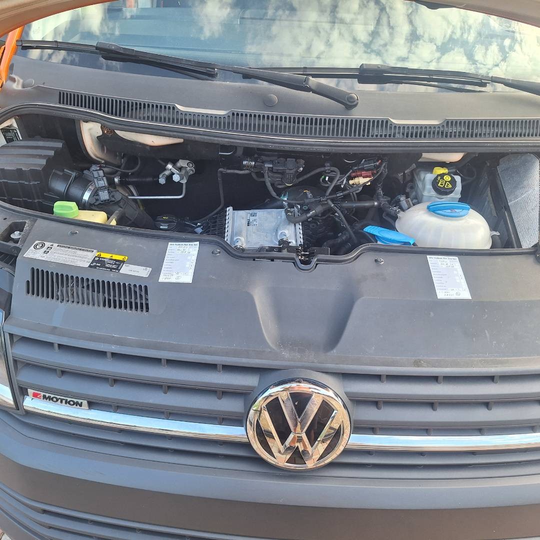 Volkswagen T6 Kombi 2.0 TDI 150k BMT LR 4MOTION 9-Miestné