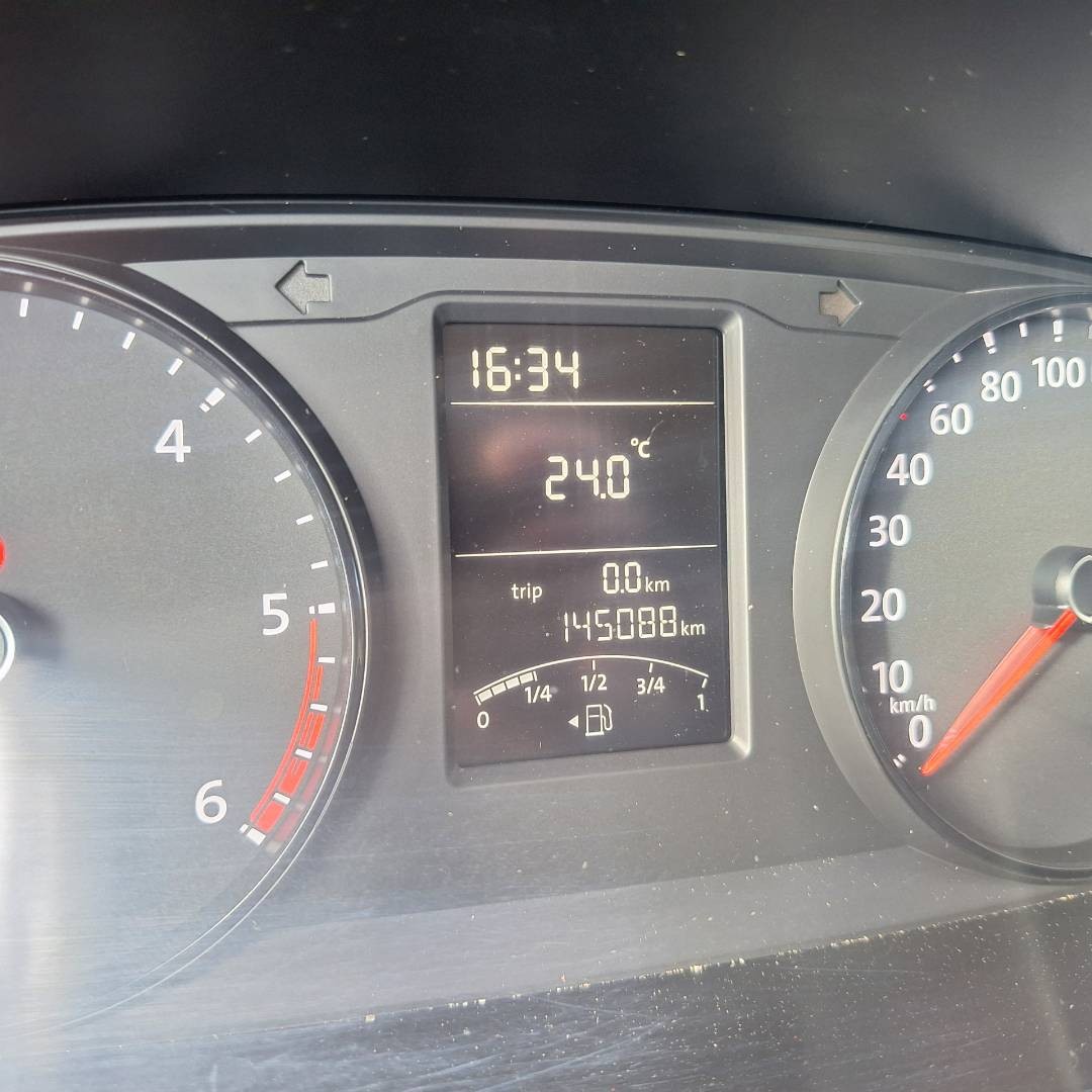 Volkswagen T6 Kombi 2.0 TDI 150k BMT LR 4MOTION 9-Miestné