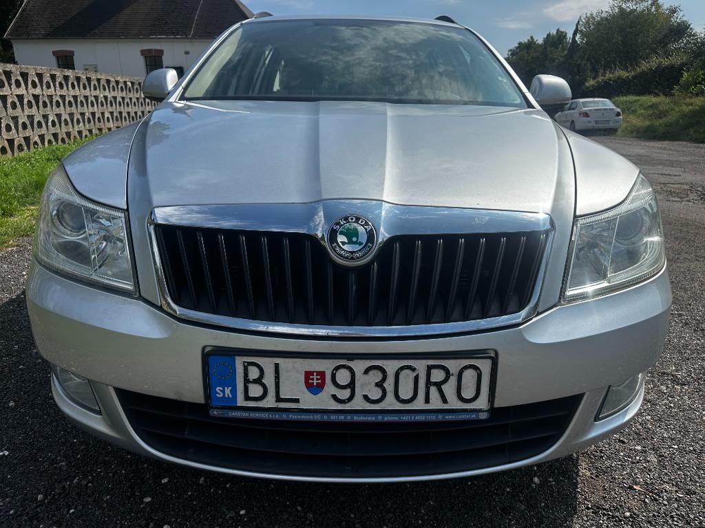 Škoda Octavia Combi 1.8 TSI Elegance DSG