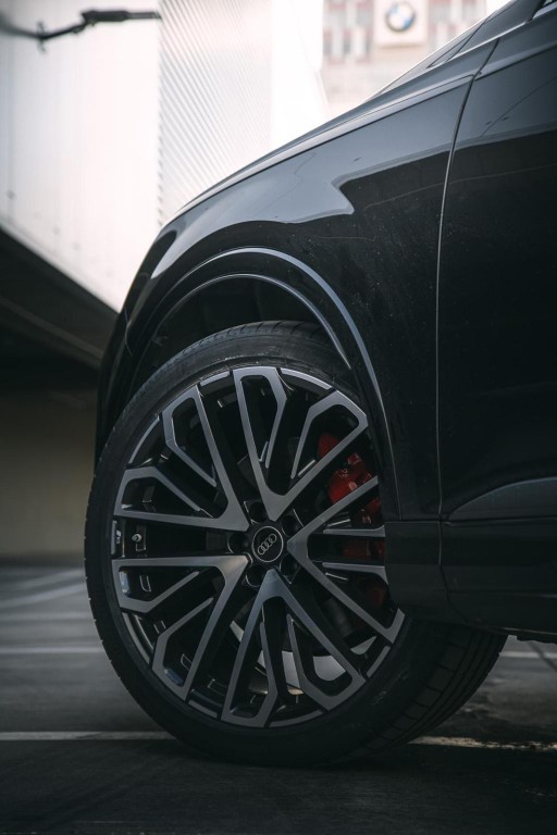 Audi Q7 Krásne AUDI Q7 50 TDI Quattro v TOP konfigurácií v