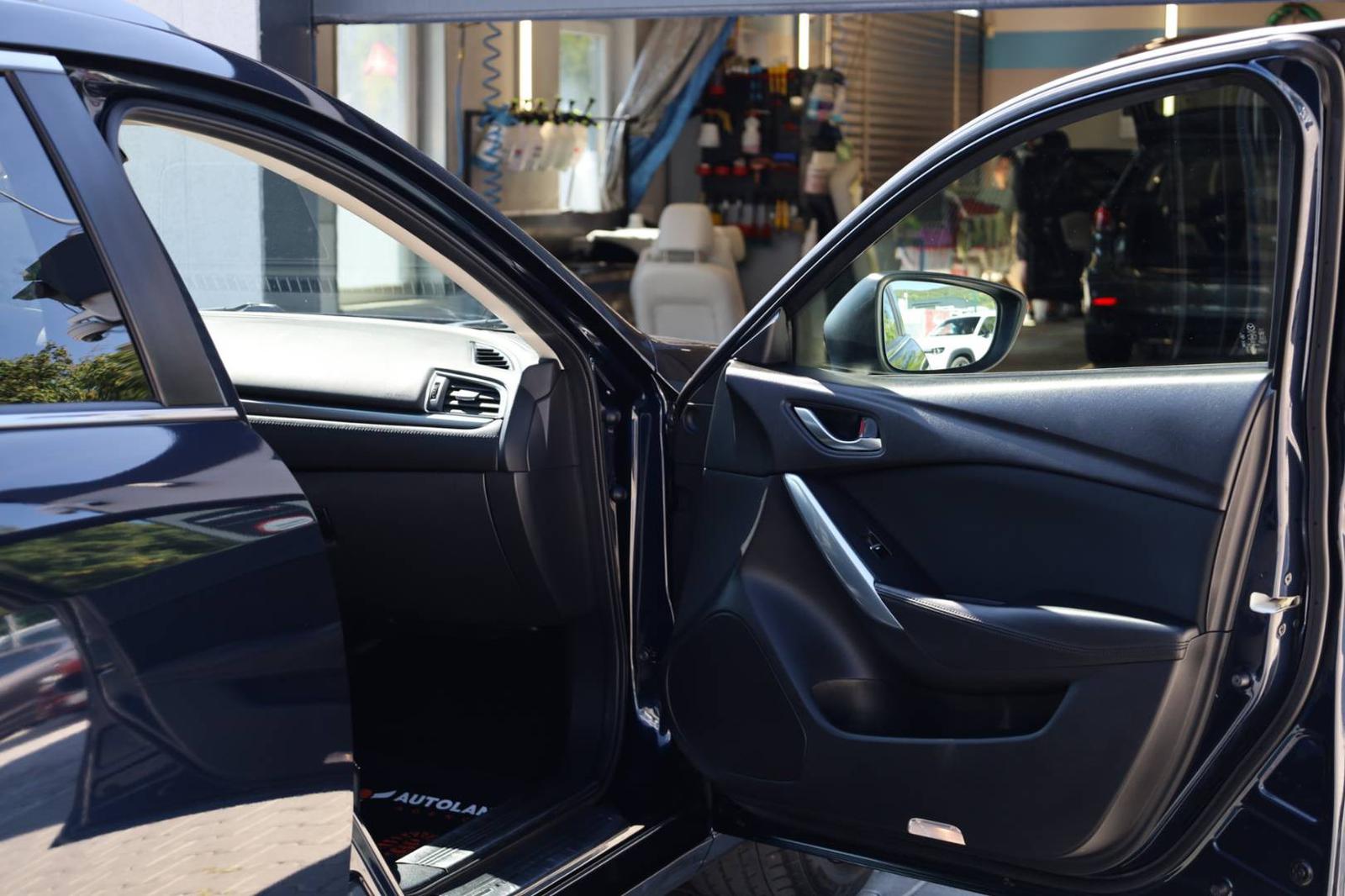 Mazda 6 Combi (Wagon) 2.0 Skyactiv-G165 Attraction