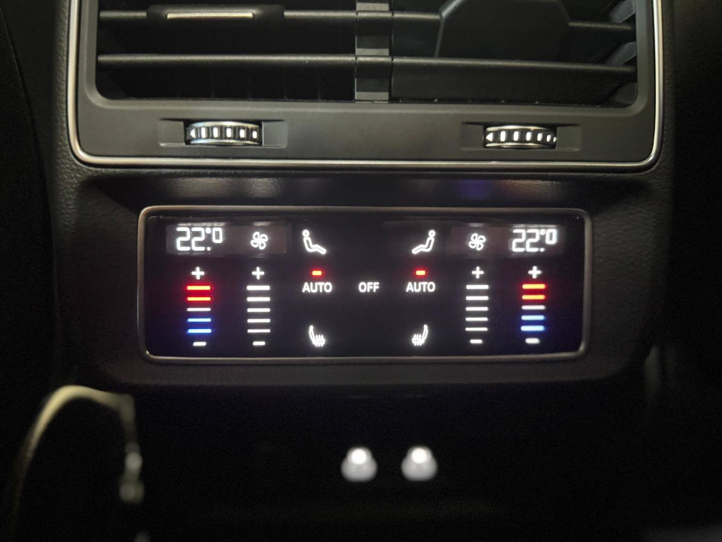 Audi SQ8 TFSI Quattro Tiptronic B&O, Pano, Matrix, Záruka