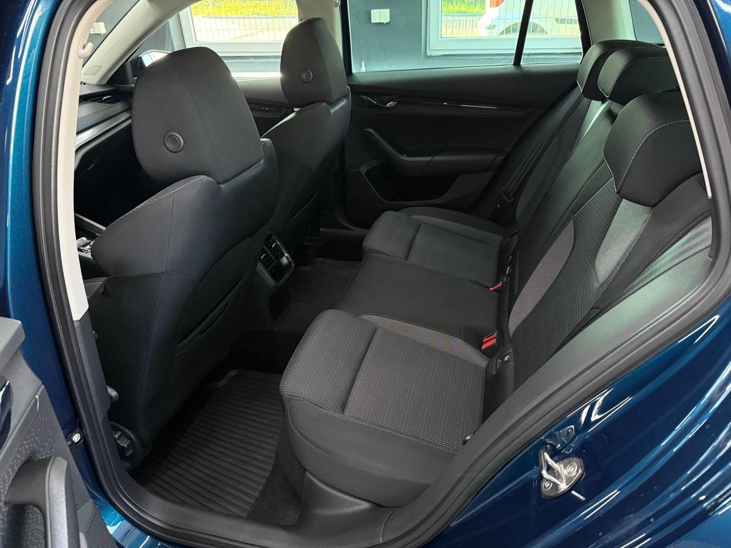 Škoda Octavia Combi 2.0 TDI Ambition DSG
