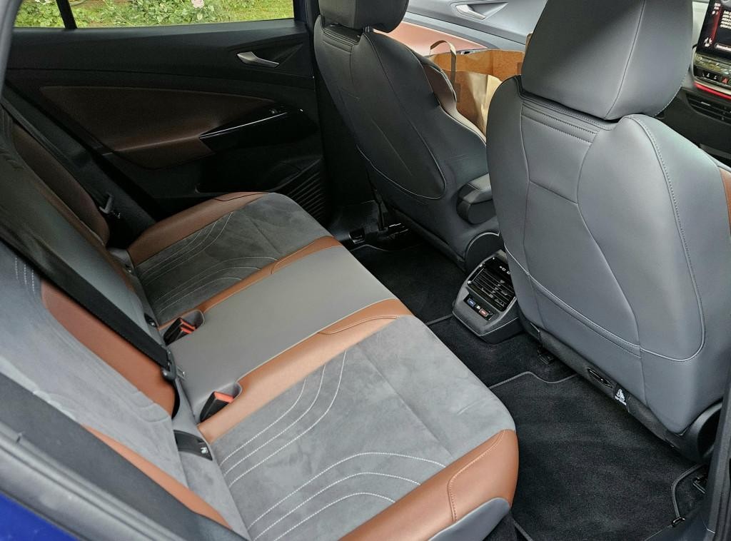 Volkswagen ID.4 Pro 1st FULL výbava 82kWh