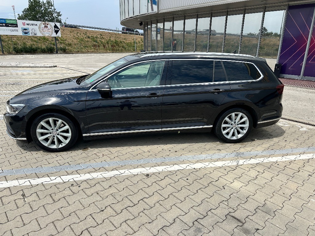 Volkswagen Passat Variant 2.0 TDI Elegance 4Motion DSG