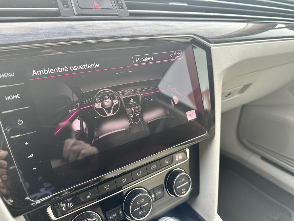 Volkswagen Passat Variant 2.0 TDI Elegance 4Motion DSG