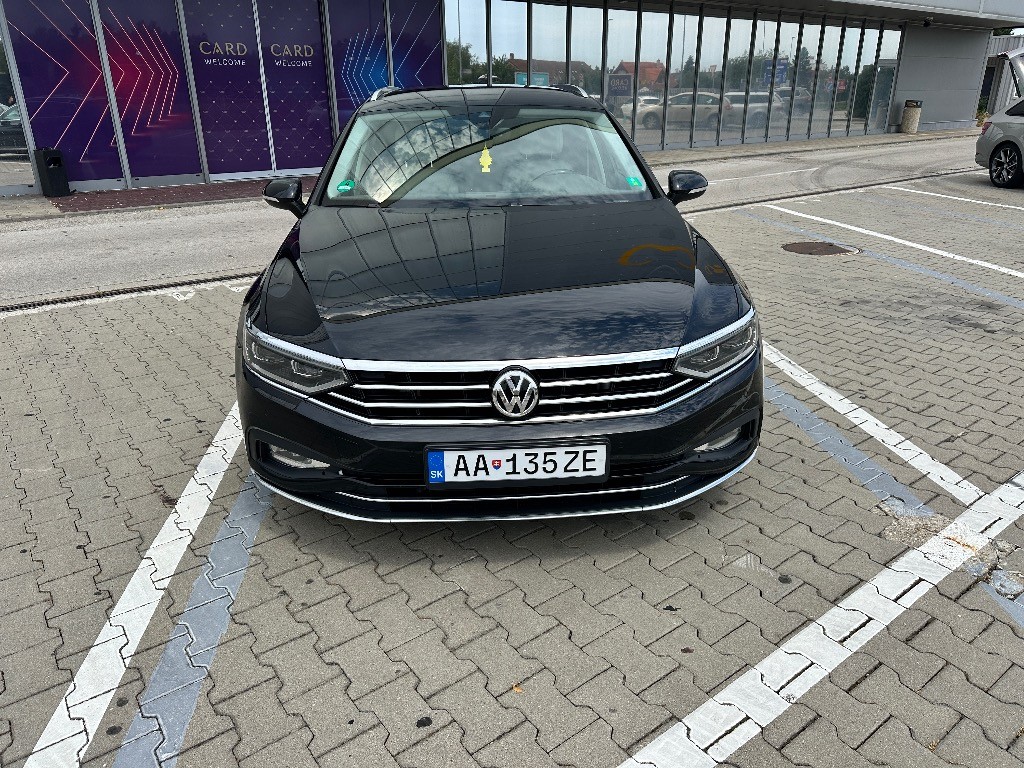 Volkswagen Passat Variant 2.0 TDI Elegance 4Motion DSG