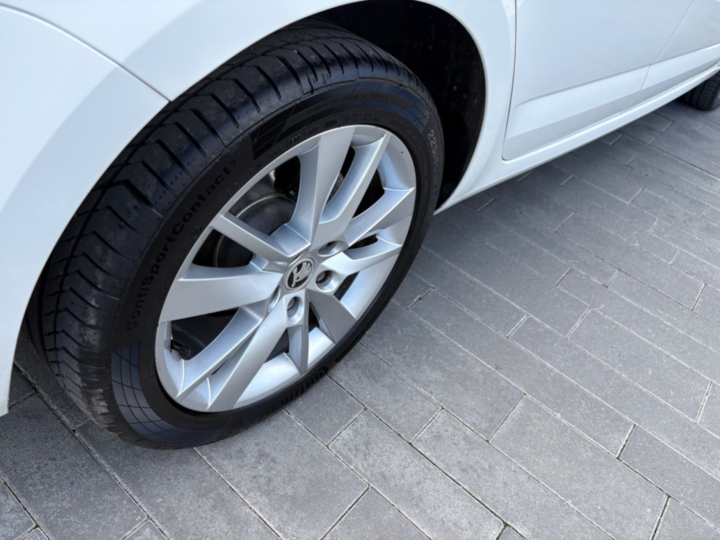 Škoda Octavia Combi 2.0 TDI Ambition DSG