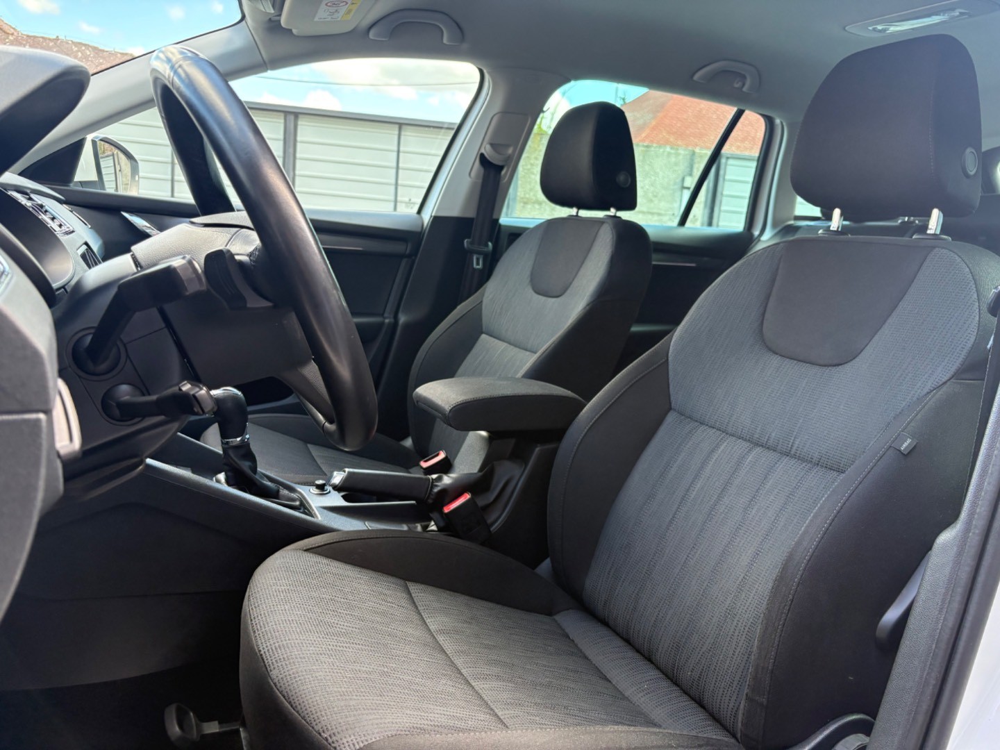 Škoda Octavia Combi 2.0 TDI Ambition DSG