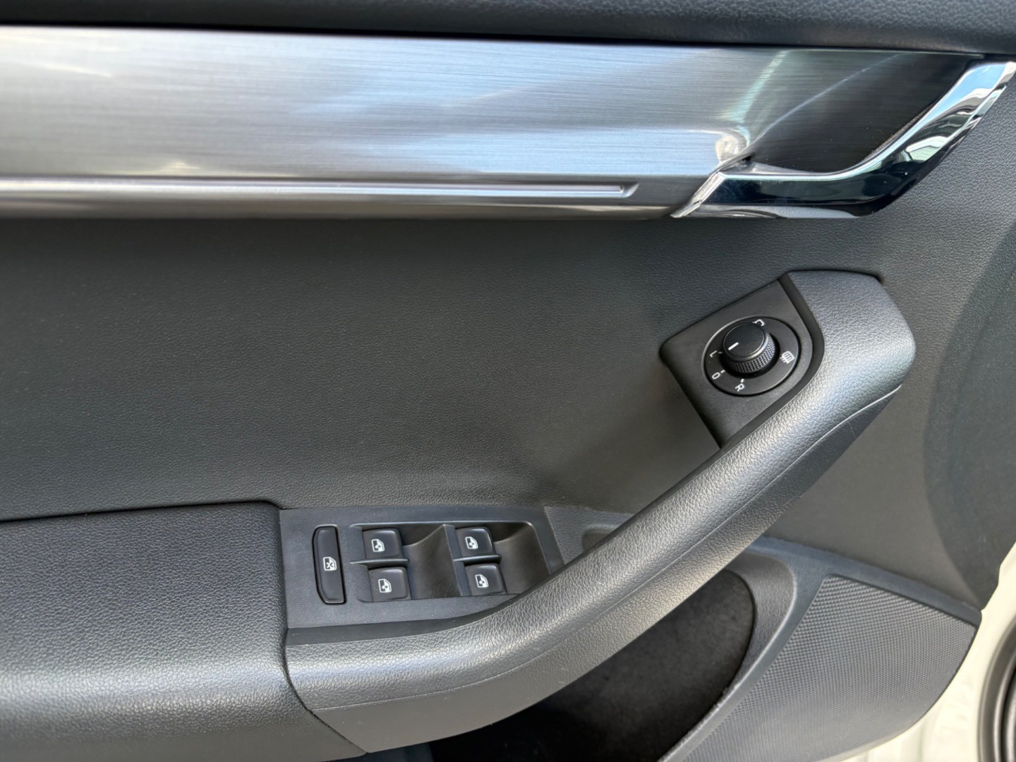 Škoda Octavia Combi 2.0 TDI Ambition DSG