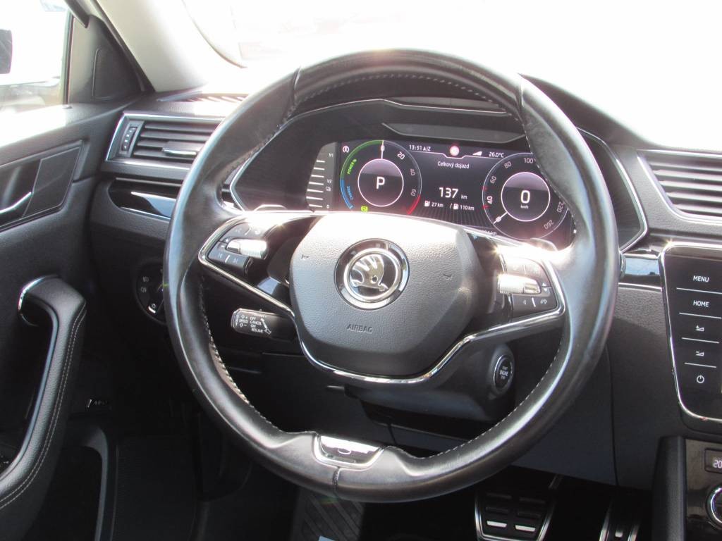 Škoda Superb Combi 1.4 TSI, 160 kW - Laurin & Klement - BENZíN / ELEKTINA