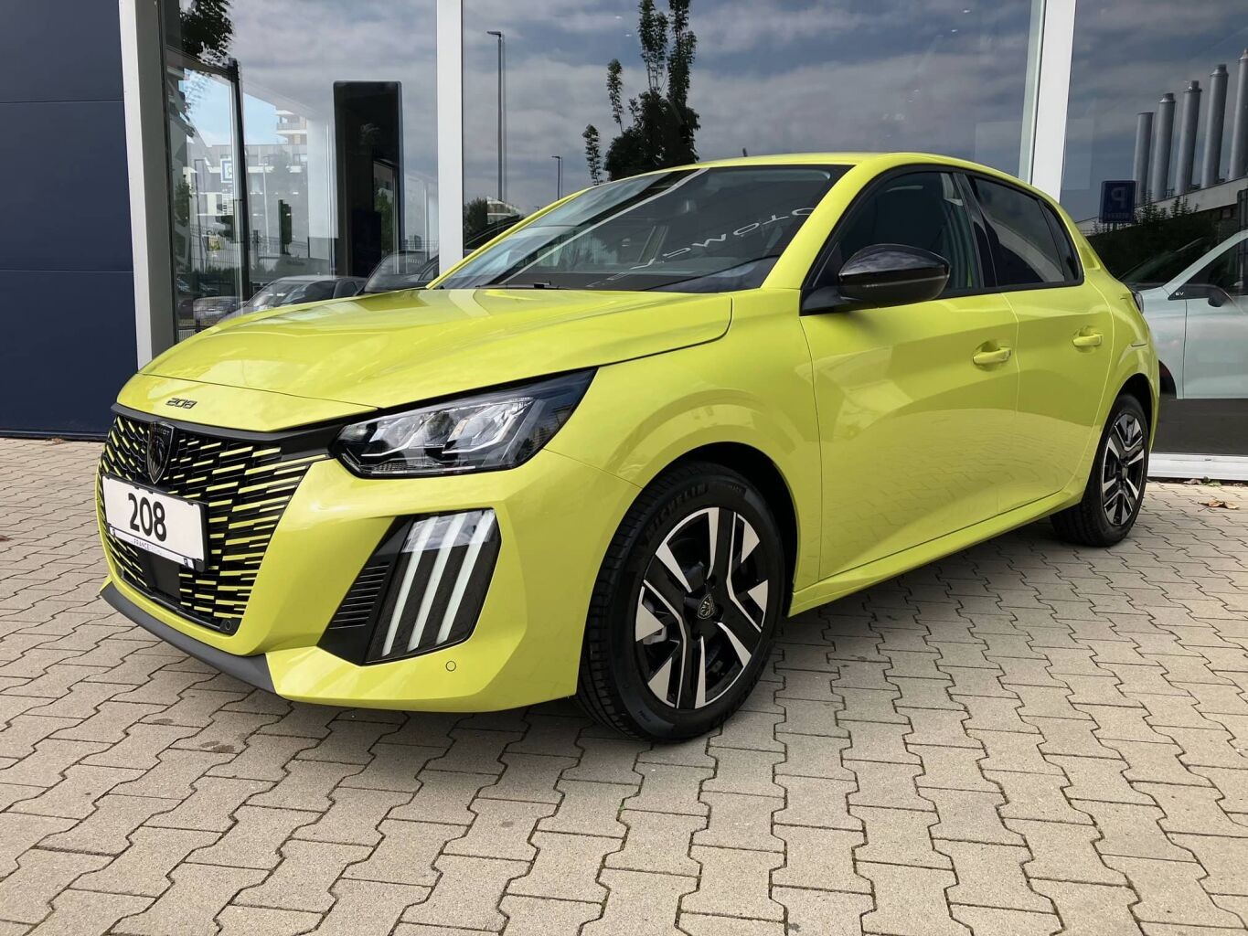 Peugeot 208 1.2 PureTech 100k BVM6 ALLURE