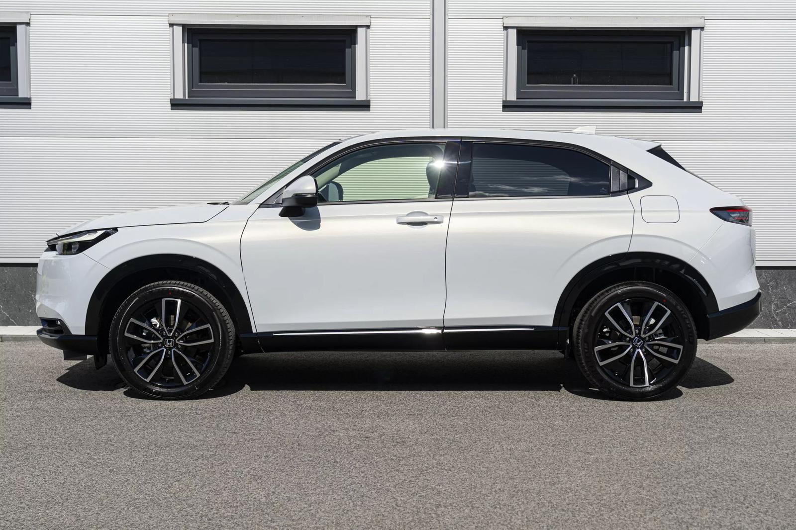 HR-V e:HEV 1,5 i-MMD  ADVANCE