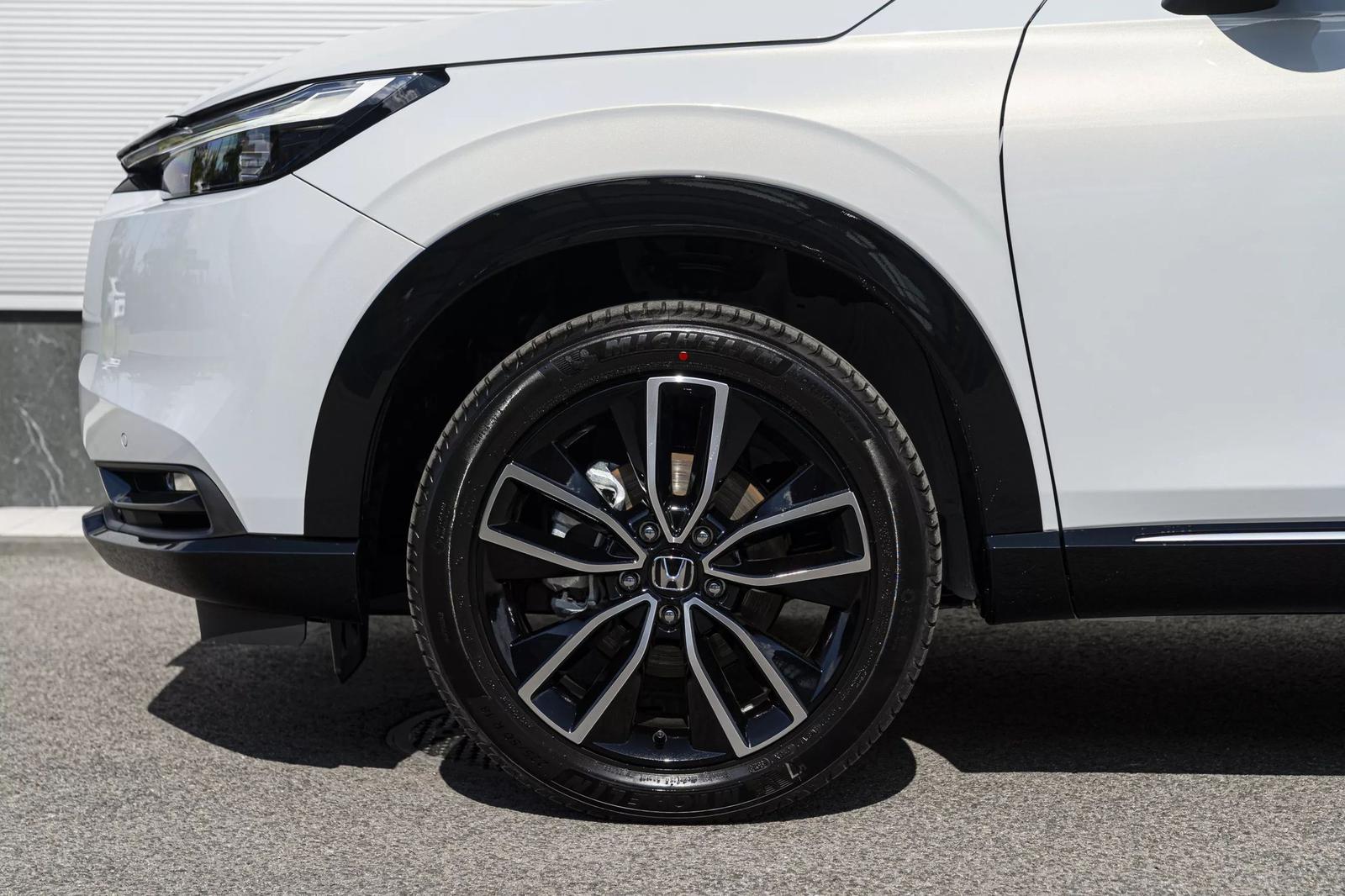 HR-V e:HEV 1,5 i-MMD  ADVANCE