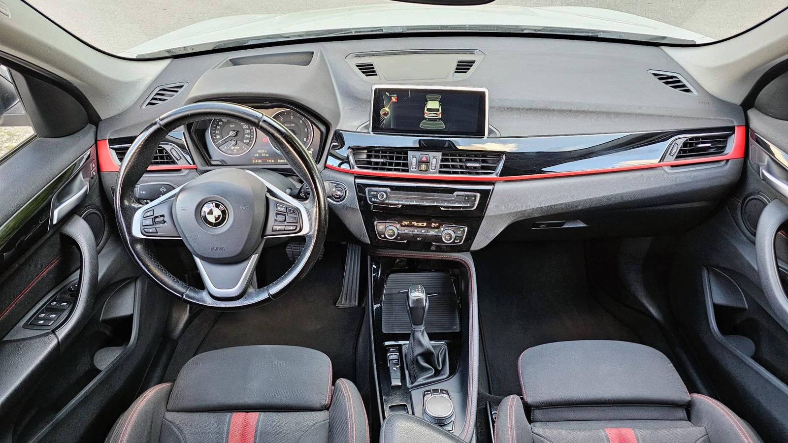 BMW X1 sDrive 18d Sport Line A/T