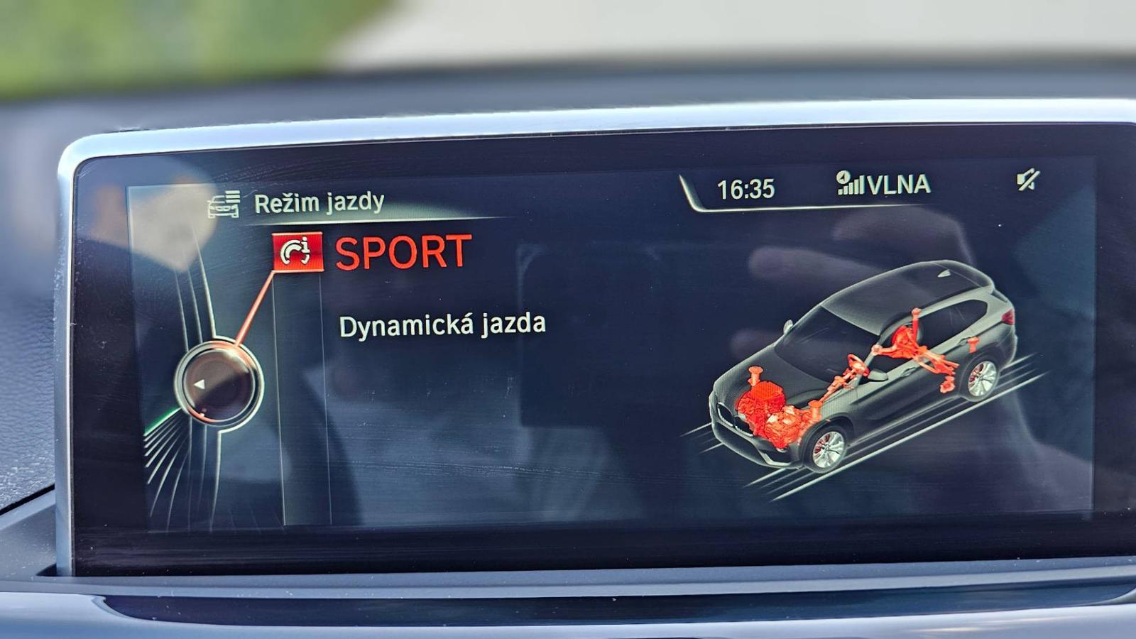 BMW X1 sDrive 18d Sport Line A/T